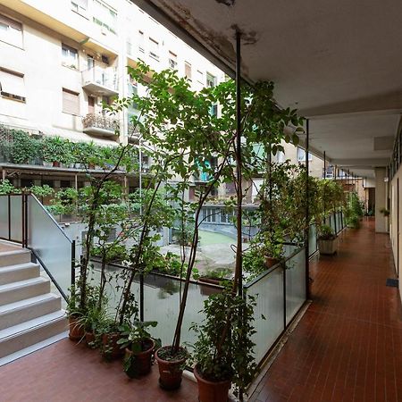 Cagnola Cozy Apartament With Balcony Milano Exterior foto